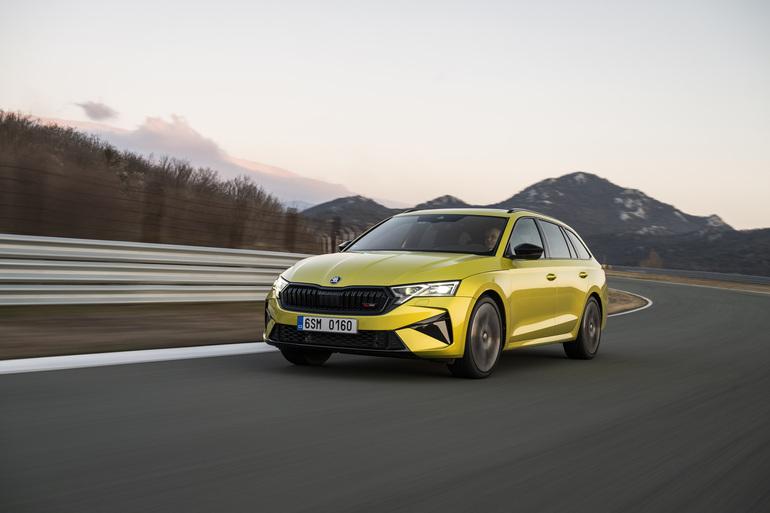 Fahrbericht: Skoda Octavia Combi RS  - Freizeitsportler 