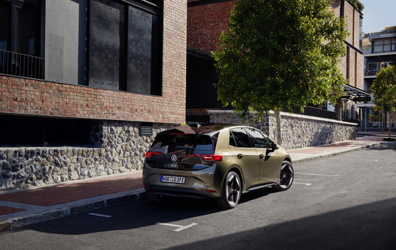 Teure E-Autos  - Mehr als 100 Euro pro Kilometer Reichweite 