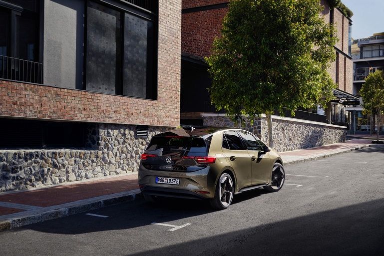 Teure E-Autos  - Mehr als 100 Euro pro Kilometer Reichweite 