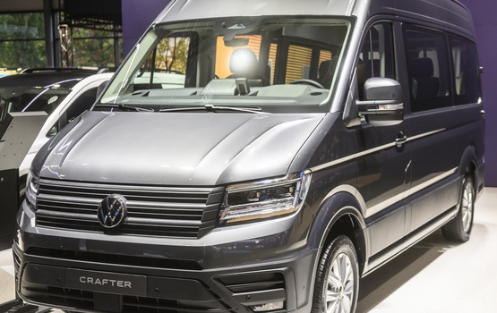 VW Crafter  - Als Holland-Doka und für Rollstuhlfahrer