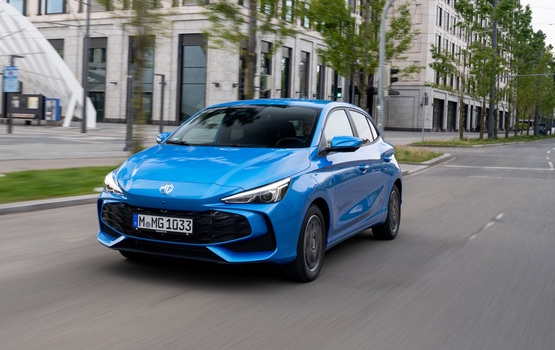 5x: Kleinwagen als Vollhybride - Stark und sparsam