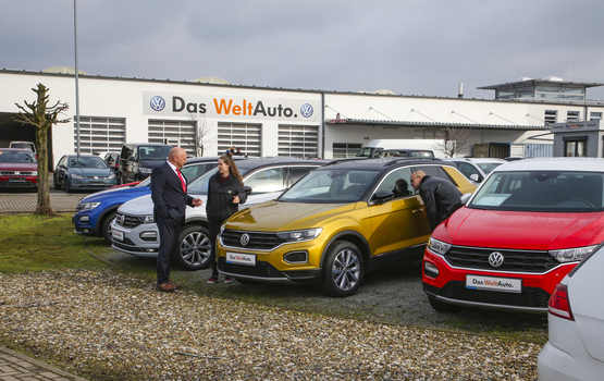 Planänderung beim Autokauf   - Häufig wird es teurer  