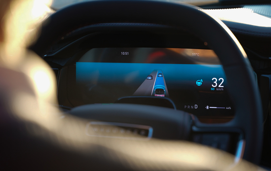 Hochautomatisiertes Fahren - Stellantis steigt auf Level 3