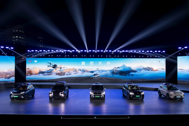 BYD hebt ab - Nur mit meiner Drohne