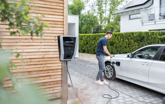 Studie zu Vehicle-to-Grid-Funktion - E-Autos als Geldquelle