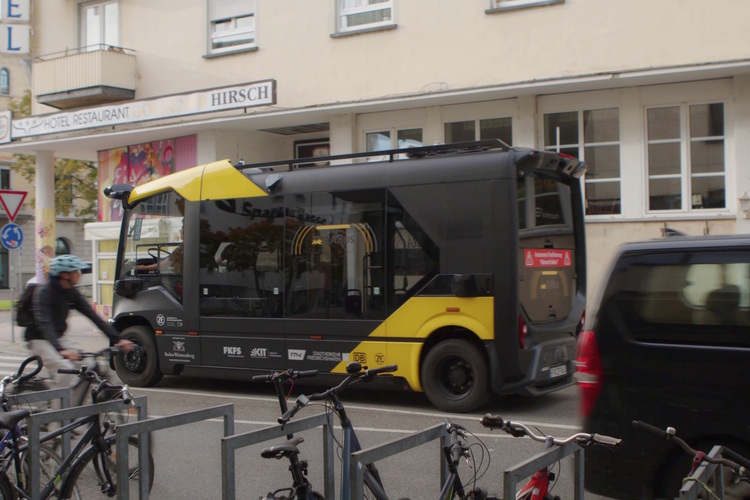 Freie Fahrt für autonome Busse - ZF darf Level-4-Fahrzeuge testen