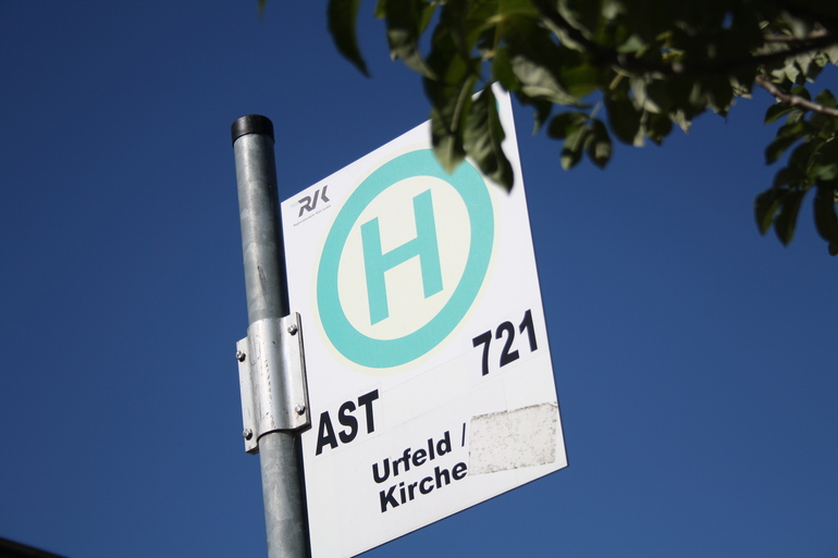 Studie zu Deutschlandticket - Auch der ländliche Raum profitiert