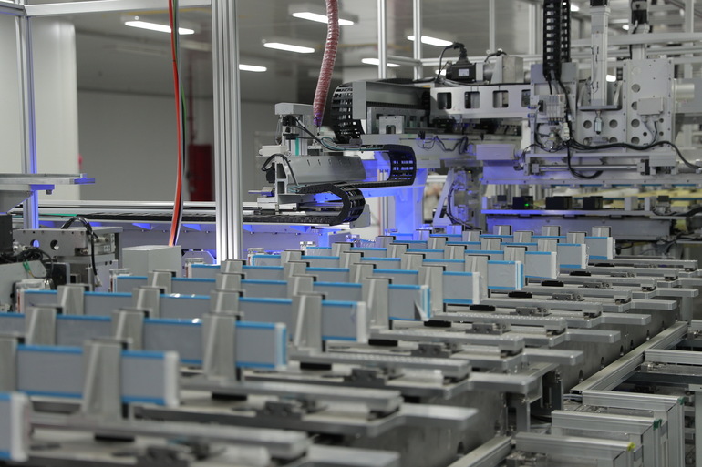 Neue BYD-Batterietechnik   - Laden so schnell wie Tanken 