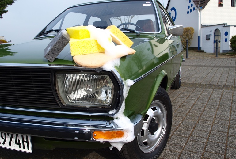  Ratgeber: Cabrio und Oldtimer frühlingsfit machen  - Energie und Flüssigkeit 