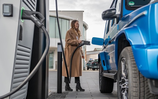 Mercedes baut Infrastruktur aus  - Leichter laden 