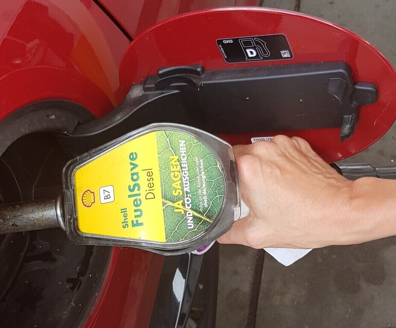 Saarländer tanken im Schnitt am günstigsten