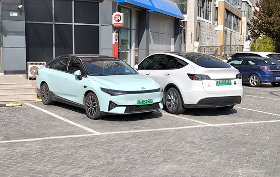 E-Auto auf der Bremse - Deutschland fährt hinterher