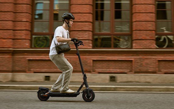 Neue Kick-Scooter von Navee  - Zwei Neue zum Treten