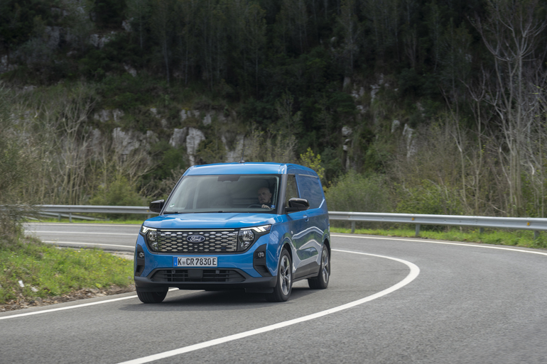 Fahrbericht: Ford E-Transit Courier  - City-Lieferwagen unter Strom 