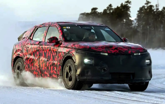 Neuauflage des Alfa Romeo Stelvio  - Stromer auf Eis 