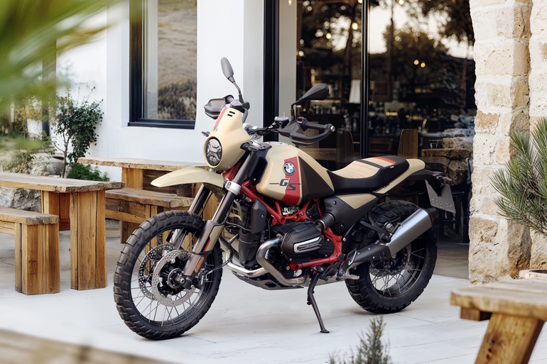 Neue BMW R 12 G/S  - Gummikuh ganz modern 