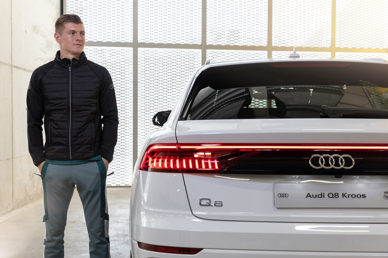 Toni Kroos fährt auf den Audi Q8 ab